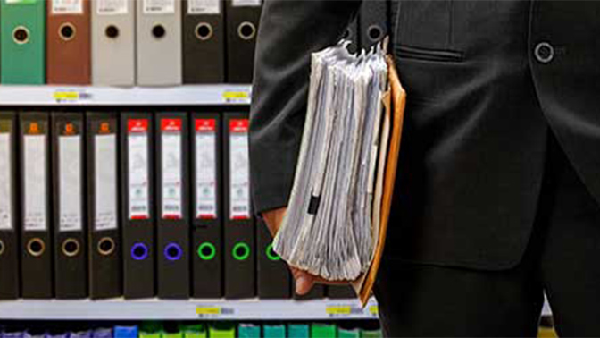 中小企業こそ「脱紙文化」で業務効率化を