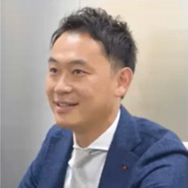 株式会社プラスアルファ・コンサルティング 鈴村 賢治 氏