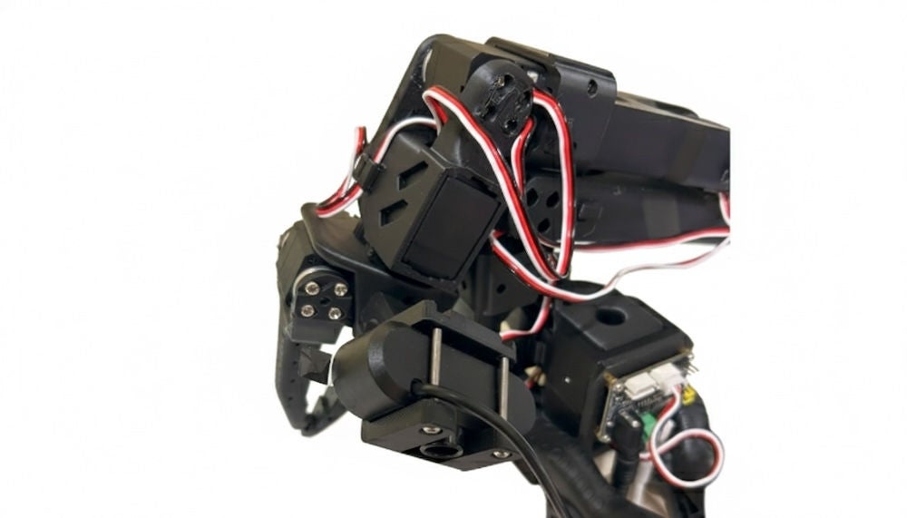 Physical AI で実際にロボットアームを動かしてみた｜クラウド