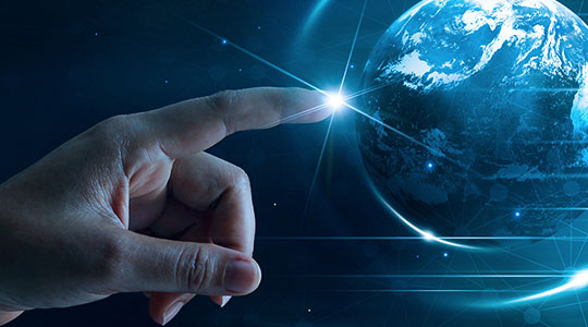 クラウドとネットワークが切り開く未来、 ビッグプレイヤーが手を組んだ理由