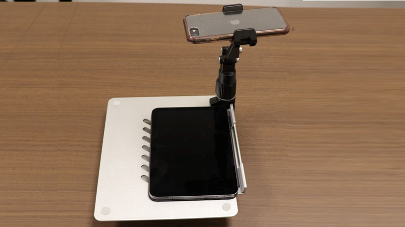 辻氏が訪問看護の際に、持っていくツール類