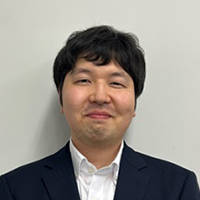 セントケア・ホールディング株式会社 中村健志 氏