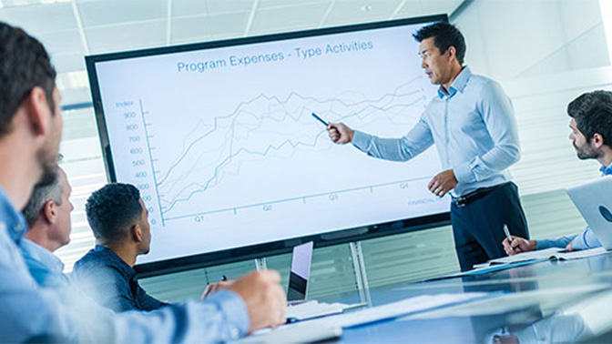 データ活用ブログ_データドリブンを活用した経営で競争力を高めるために