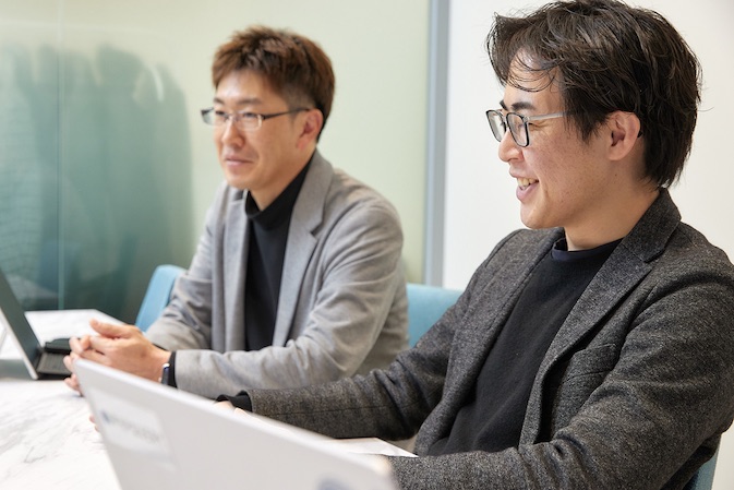 IBM Cloud事例_株式会社MONO-X 下野氏・朝倉氏