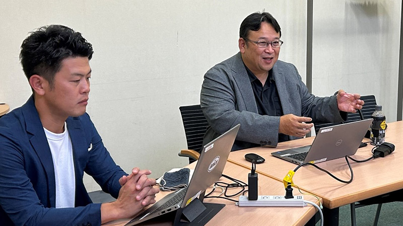 インタビューに応える毛利氏（左）、後藤氏（右）