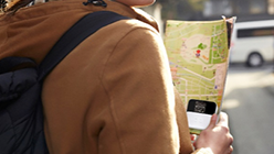 デザインへのこだわりと持ち運びやすさ