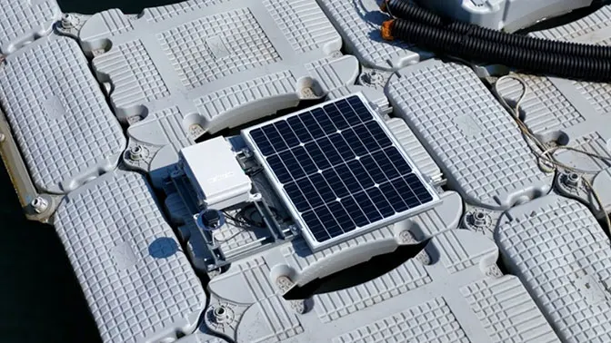 実際に設置されている水上メガソーラーのアイランドモニター