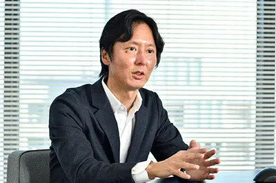 マイクロソフトコーポレーション パートナー事業本部 戦略パートナー本部 部長 香坂 聡 氏