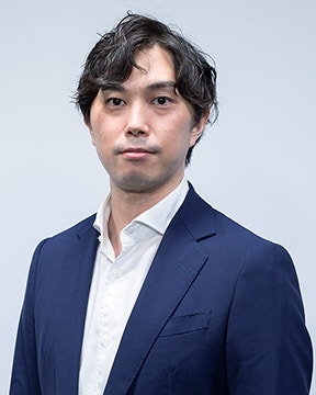 龍野祐太郎氏の顔写真