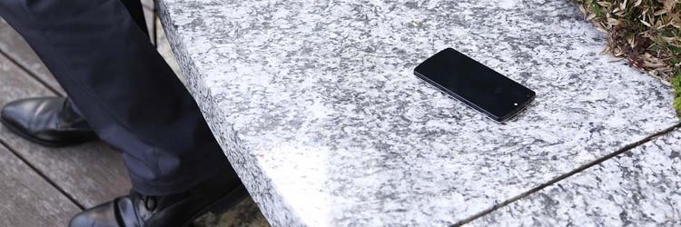 スマートフォンの紛失対策できていますか？ 紛失によるリスクの大きさと、今からできる対策について