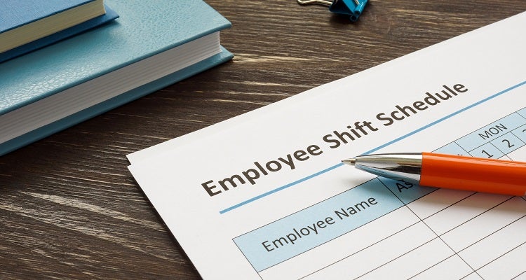 実態と乖離のある労働時間を記録すると企業責任を問われます