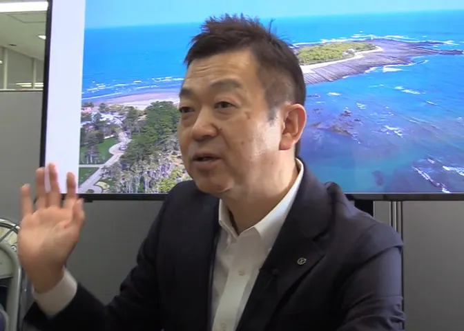 インタビューの様子