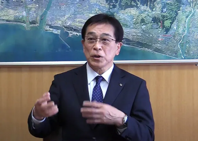 インタビューの様子