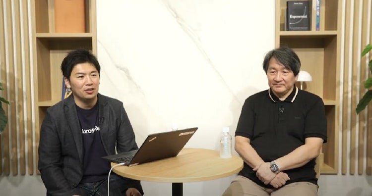 ソフトバンク藤原（左）と東京大学エクステンション株式会社 山本氏（右）