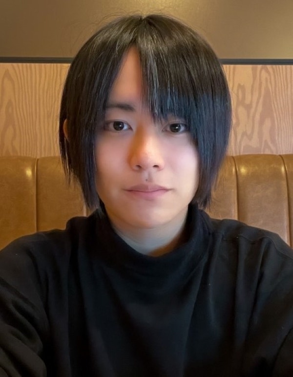 ソフトバンク　青木霞穏