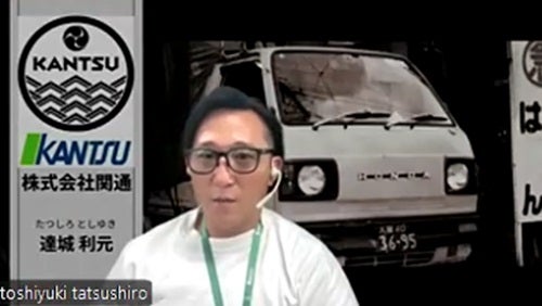 インタビューの様子（達城氏）