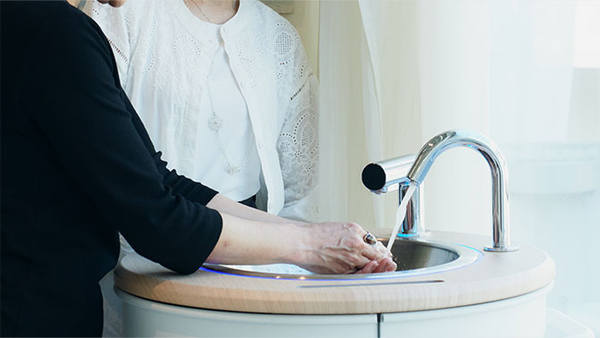 ポータブル手洗いスタンド WOSH | 法人向け | ソフトバンク