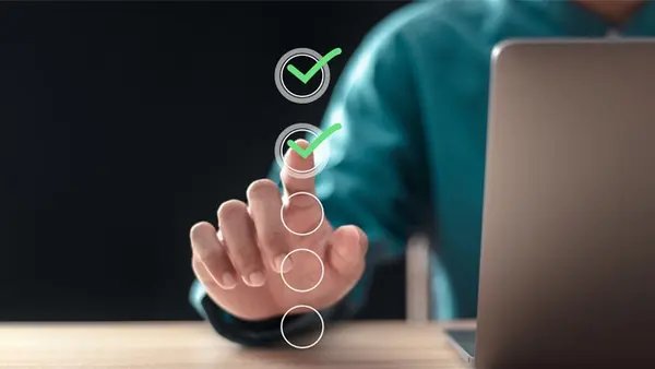 必要な機能を低価格で提供