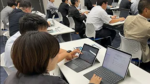 埼玉県教育委員会によるDXハイスクール事業の一環として、教員研修を実施しました。