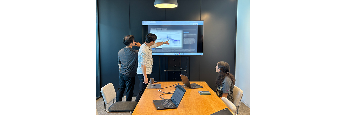 Analyzing my RSRP visualizations with the 6G Preparation Department.