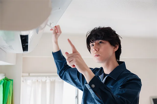 【部位別】自分でエアコンクリーニングを行う方法と頻度