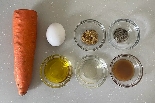 丸ごとにんじんと卵のハニーマスタード和えのつくり方