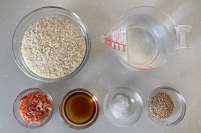 干しエビの炊き込みご飯のつくり方