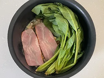 ほうれん草とベーコンの醤油和えのつくり方 その2