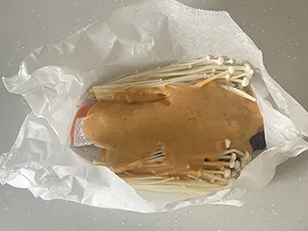 鮭とえのきの味噌マヨ蒸しのつくり方と仕上げ その4