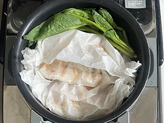 鮭とえのきの味噌マヨ蒸しのつくり方と仕上げ その5