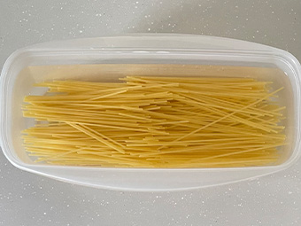 ホットプレートで作る新玉ねぎとそら豆の和風春パスタのつくり方 その2