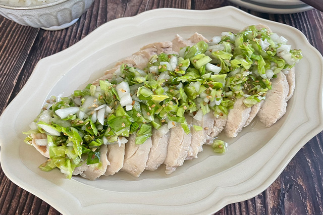 春キャベツの塩レモン蒸し鶏