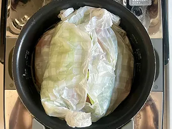 鮭のちゃんちゃん焼き&白菜とウインナーのコンソメ蒸し&わかめごはん 炊飯1