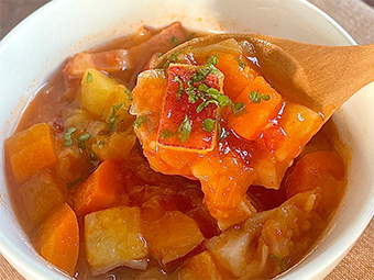 さつまいもの食べるミネストローネ つくり方7